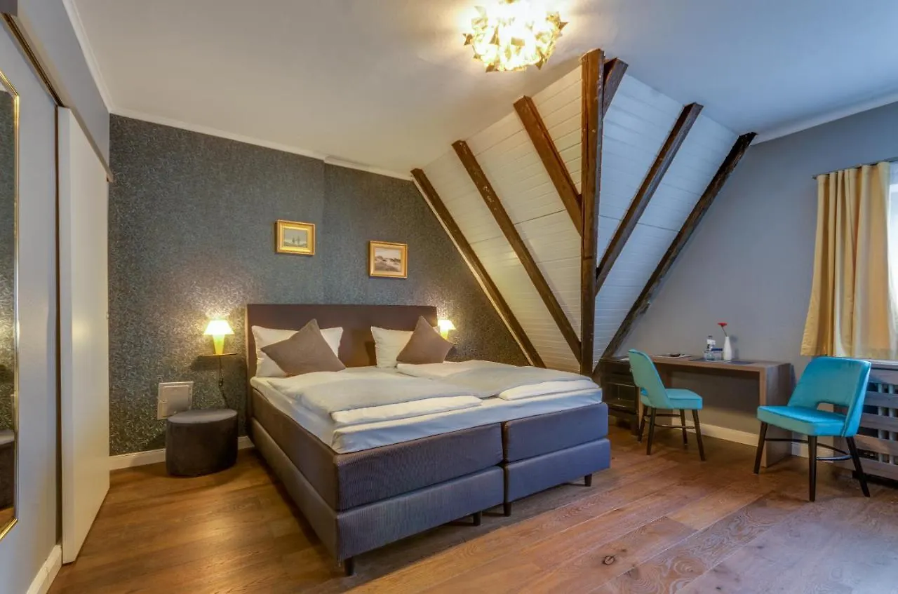 **  Monopol Boutique Hotel Бремен Германия