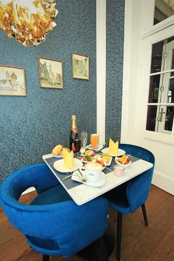 Monopol Boutique Hotel Бремен